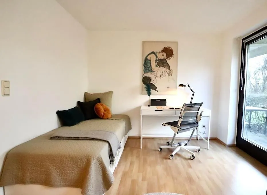 Schickes Apartment In Dusseldorf Mit Terrasse ألمانيا